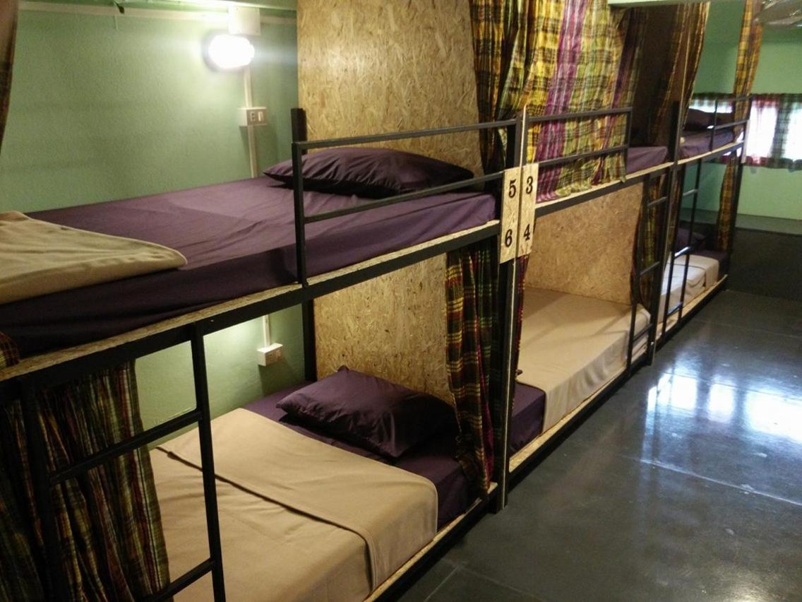 J Giant Hostel Chiang Mai Eksteriør billede