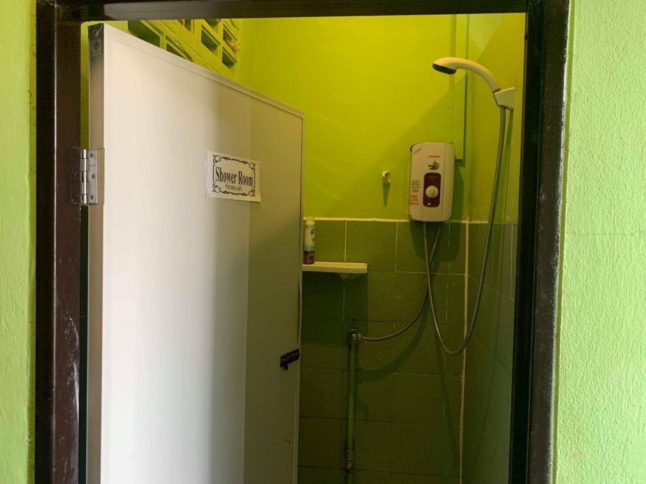 J Giant Hostel Chiang Mai Eksteriør billede