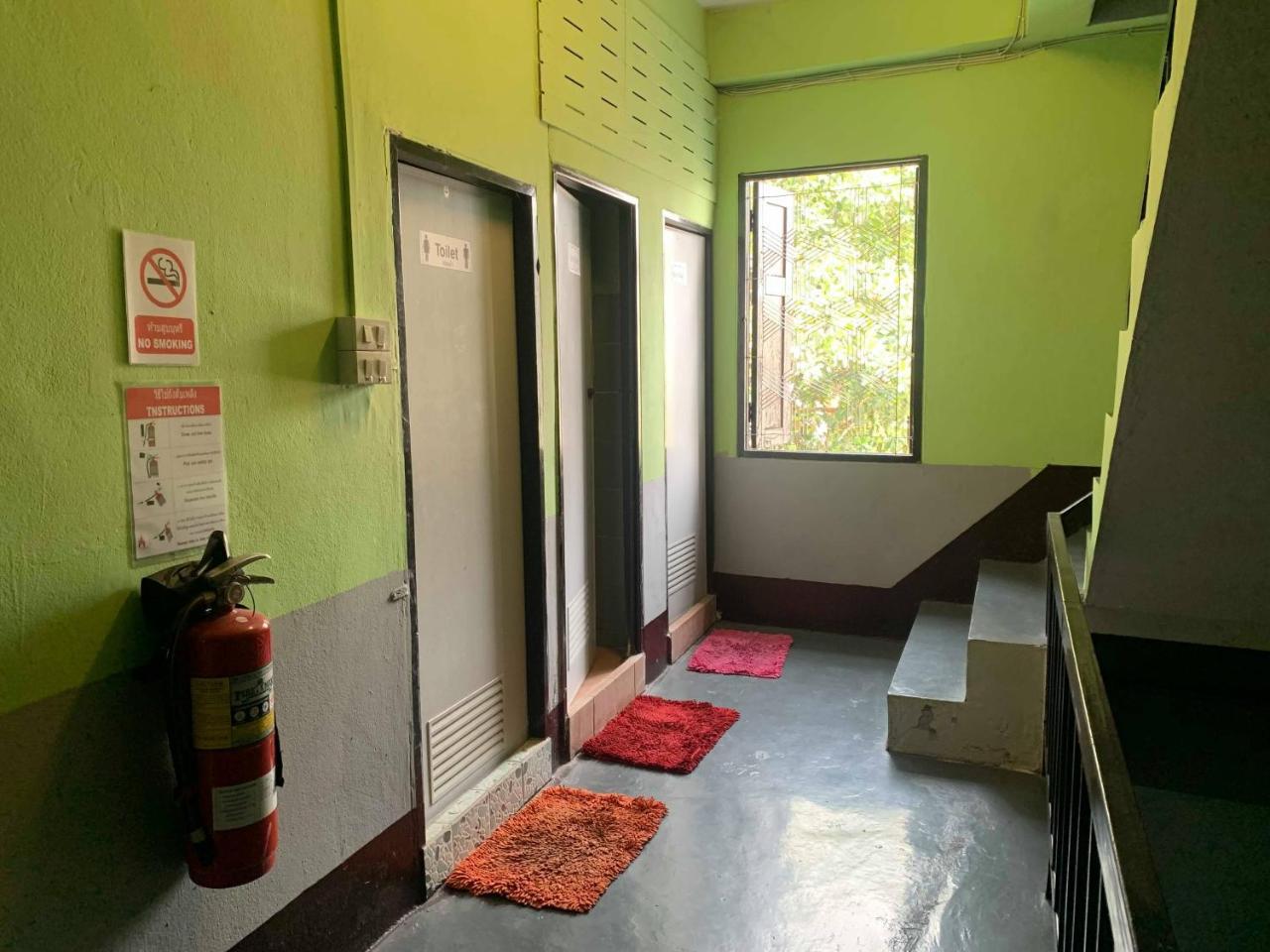 J Giant Hostel Chiang Mai Eksteriør billede